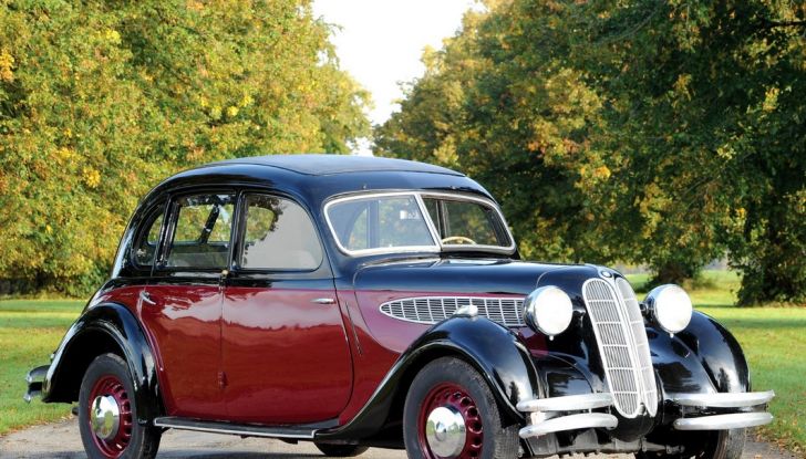 BMW compie 100 anni - Foto 1 di 10