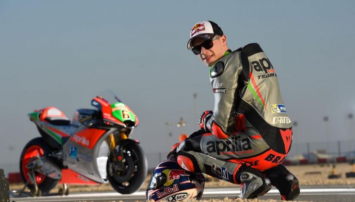 La presentazione ufficiale dell’Aprilia RS-GP della MotoGP 2016 - Foto 20 di 20