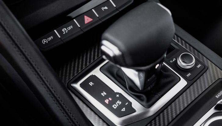 Audi R8 dettaglio interno