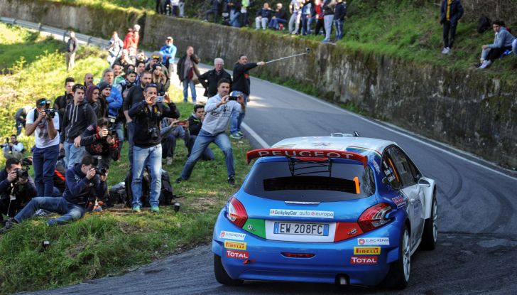 Peugeot vince il Rally de Il Ciocco - Foto 2 di 9