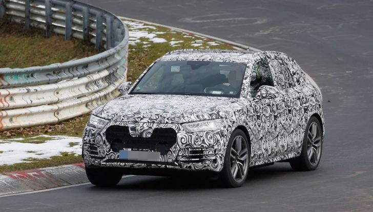Audi Q5 immagini spia primavera 2016 (5)