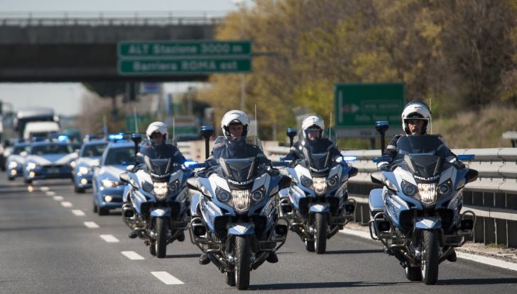 BMW Italia e Polizia Stradale: 278 auto e 240 moto - Foto 5 di 9