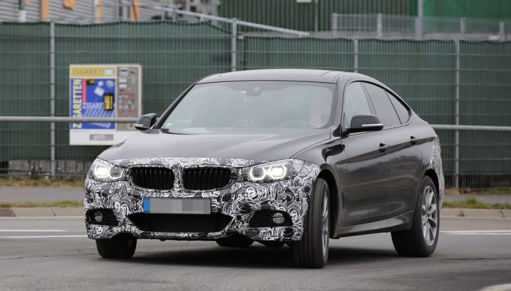 BMW Serie 3 GT, foto spia dei test al Nurburgring (18)
