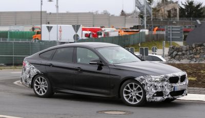 BMW Serie 3 GT, foto spia dei test al Nürburgring