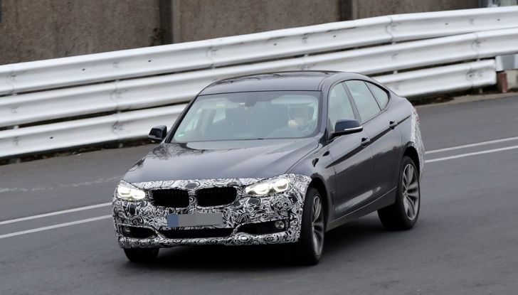 BMW Serie 3 GT, foto spia dei test al Nürburgring - Foto 6 di 16