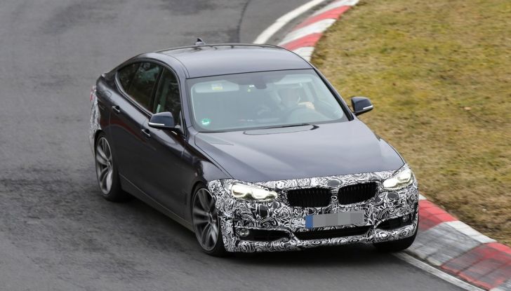 BMW Serie 3 GT, foto spia dei test al Nurburgring (8)