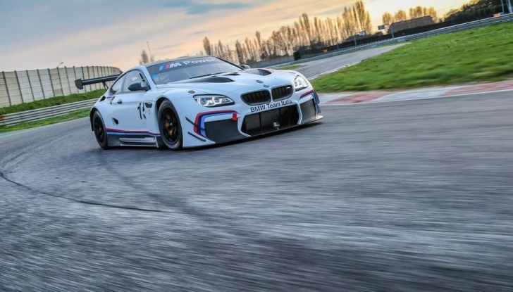 BMW Team Italia scende in pista con la M6 GT3 (1)