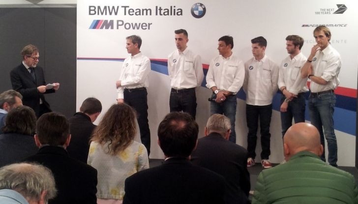BMW Team Italia scende in pista con la M6 GT3 (11)