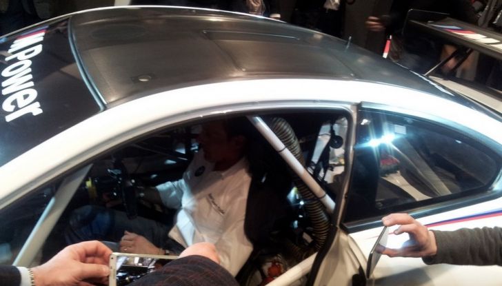 BMW Team Italia scende in pista con la M6 GT3 (27)