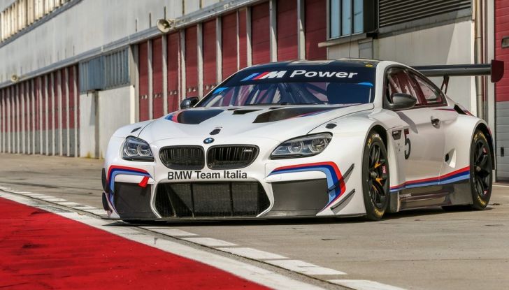 BMW Team Italia scende in pista con la M6 GT3 (30)