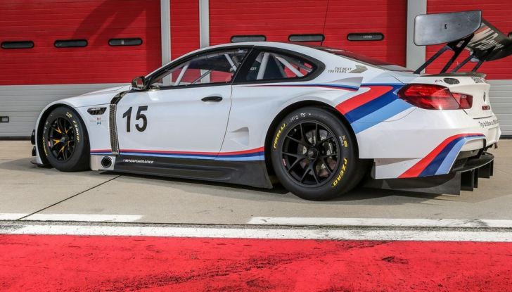 BMW Team Italia scende in pista con la M6 GT3 (40)