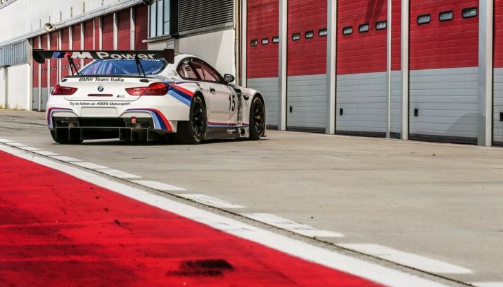 BMW Team Italia scende in pista con la M6 GT3 (41)