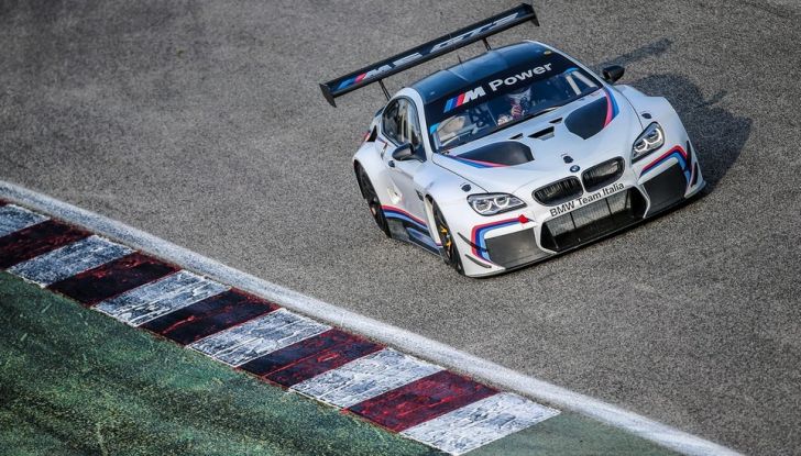 BMW Team Italia scende in pista con la M6 GT3 (50)