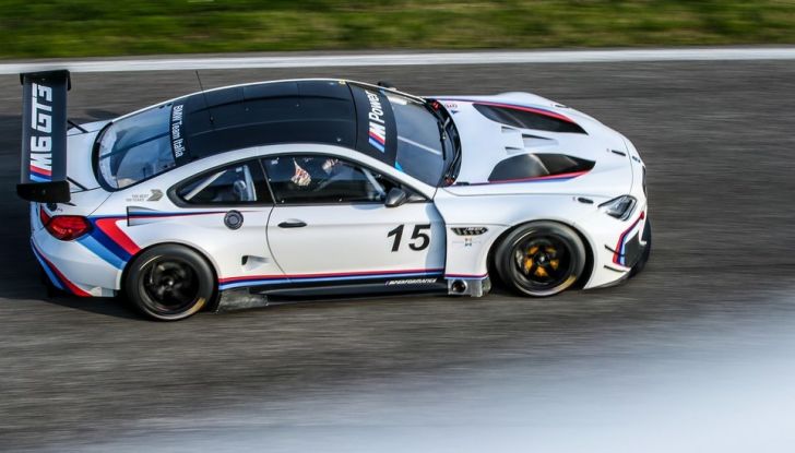 BMW Team Italia scende in pista con la M6 GT3 (51)