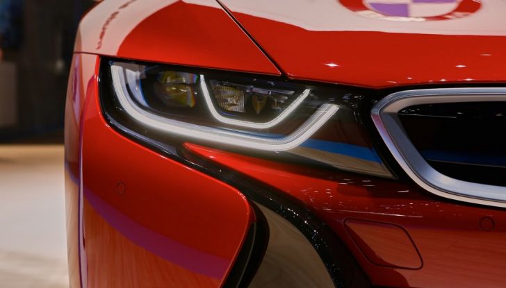 bmw i8 protonic red edition