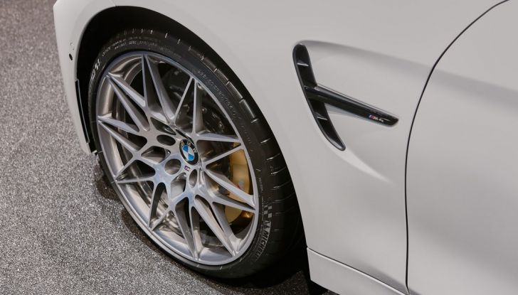 BMW M4 live ginevra 2016