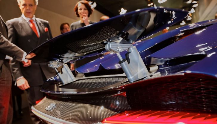 Bugatti Chiron - Foto 13 di 23