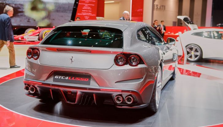 Ferrari GTC4 Lusso live Ginevra 2016