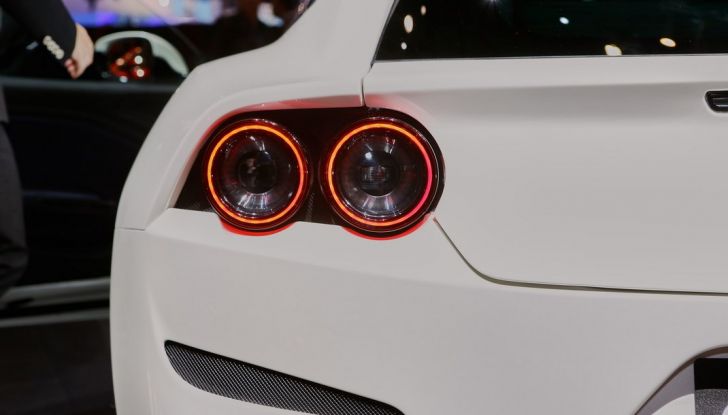 Ferrari GTC4 Lusso live Ginevra 2016