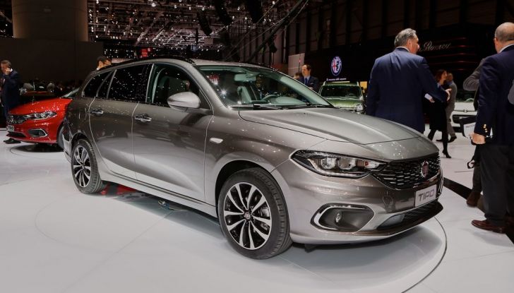 Fiat Tipo SW presentazione al Salone di Ginevra 2016.