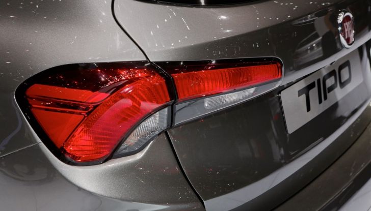 Fiat Tipo SW presentazione al Salone di Ginevra.