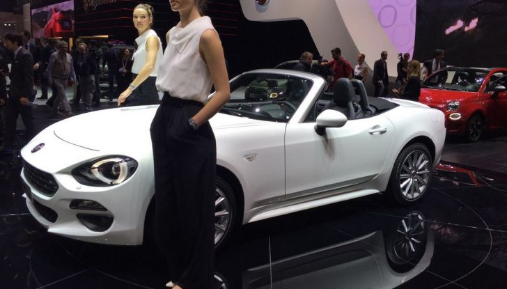 Fiat 124 Spider, presentata al Salone di Ginevra del 2016.
