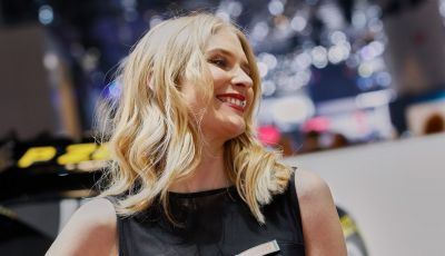 Salone di Ginevra 2018: le Case verso l’addio alle ragazze immagine