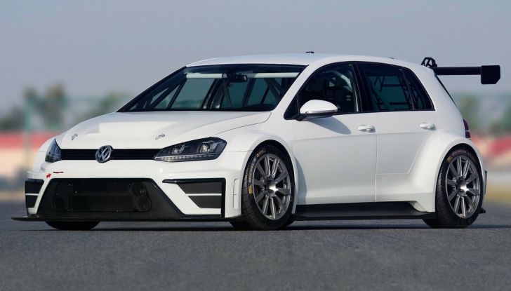 Volkswagen Golf GTI TCR - Foto 7 di 9