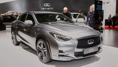 Infiniti Q30, la berlina compatta premium