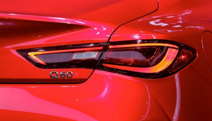 Infiniti Q60 live ginevra 2016