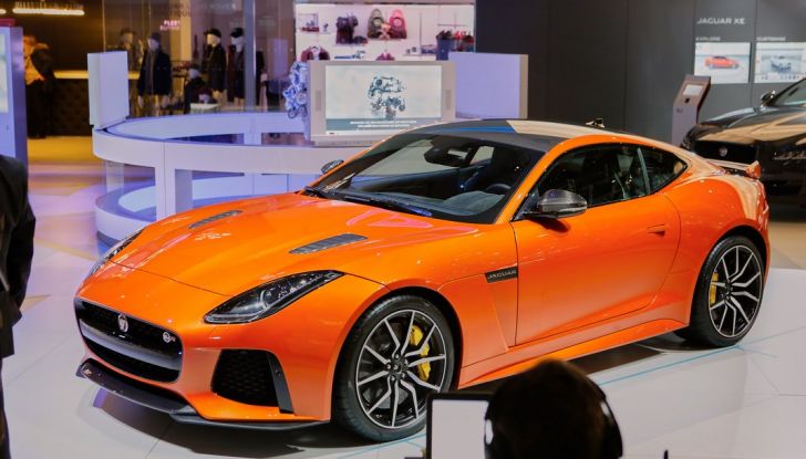 Jaguar F-Type SVR: ancora più potente - Foto 2 di 19