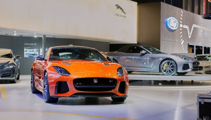 Jaguar F-Type SVR: ancora più potente - Foto 3 di 19
