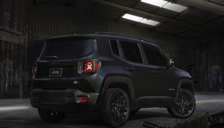 Jeep Renegade Dawn of Justice - Foto 2 di 11