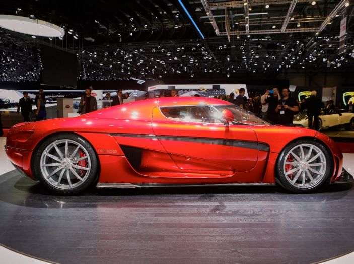 Koenigsegg Regera, sportiva estrema da 1.500 cavalli