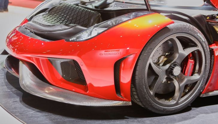 Koenigsegg Regera, sportiva estrema da 1.500 cavalli - Foto 21 di 24
