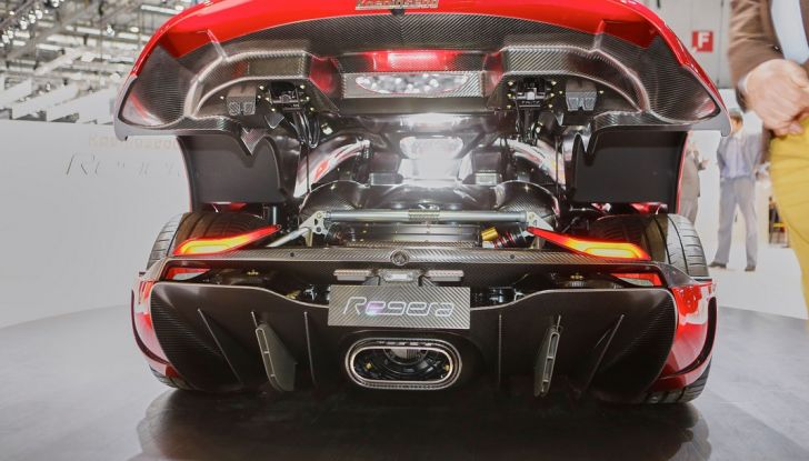 Koenigsegg Regera, sportiva estrema da 1.500 cavalli - Foto 11 di 24