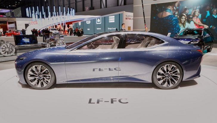Lexus LF-FC live ginevra 2016