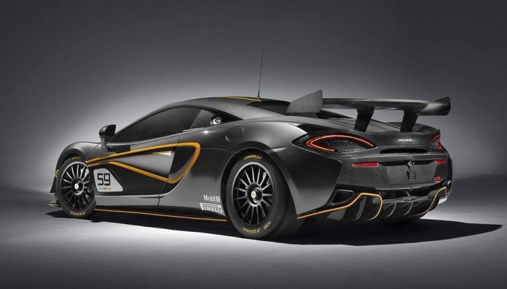McLaren 570S GT4 - Foto 3 di 10