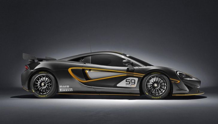 McLaren 570S GT4 - Foto 5 di 10