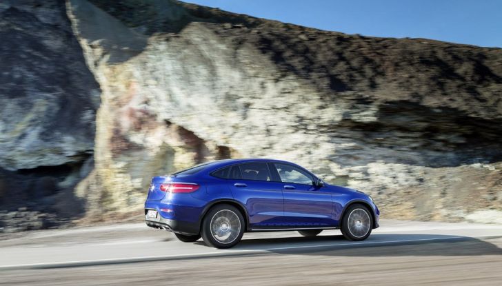 Mercedes GLC coupè debutta al salone di New York - Foto 2 di 22
