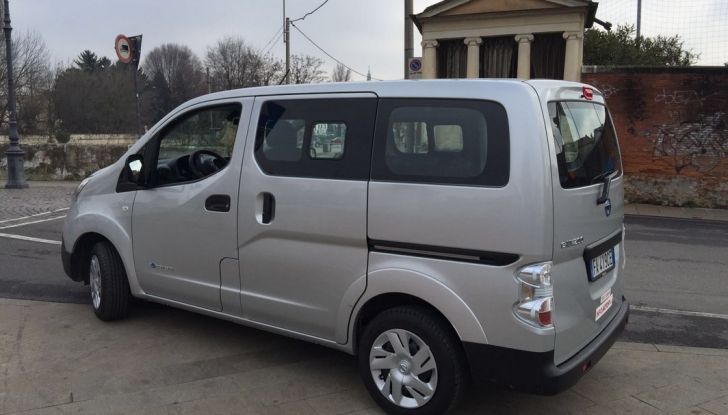 Nissan e-NV200 Combi Bus: la prova su strada dell’elettrico al 100% - Foto 16 di 20