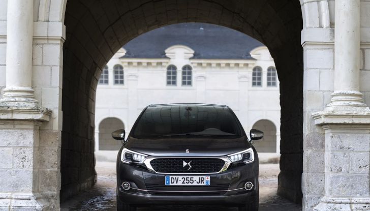 Nuova DS 4: il fascino del BlueHDi 100 - Foto 12 di 12