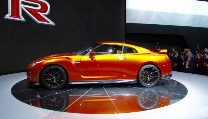 Nuova Nissan GT-R debutta al Salone di New York 2016 - Foto 7 di 10