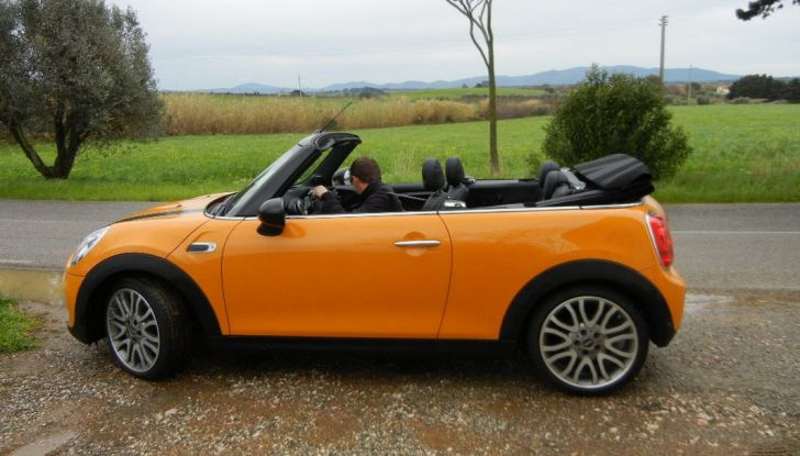 Nuova Mini Cabrio test drive