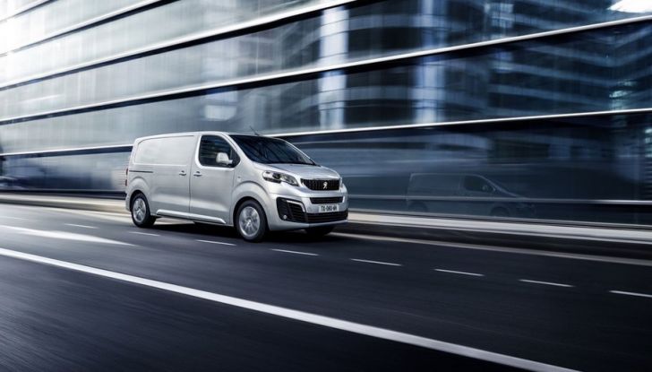Nuovo Peugeot Expert, il marchio del Leone torna nel mercato dei veicoli commerciali - Foto 13 di 20
