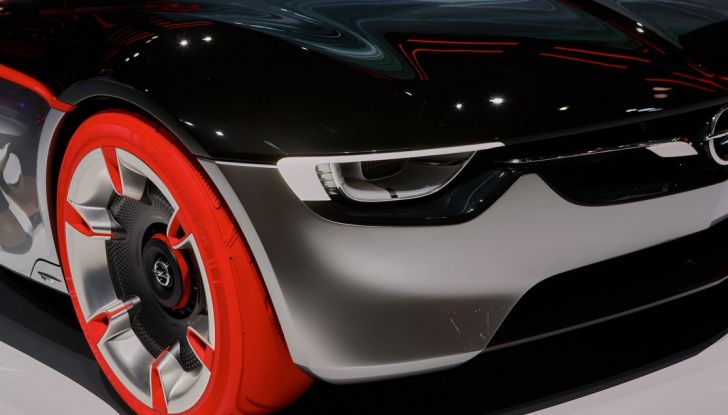 Opel GT Concept live ginevra 2016
