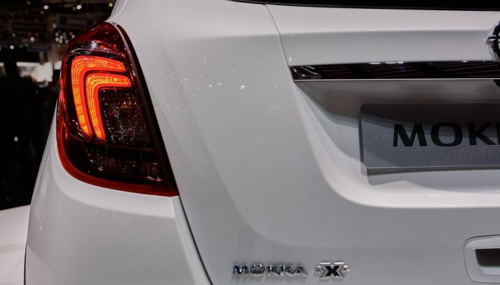 Opel Mokka X debutta con nuovo motore 1.4 a Ginevra - Foto 13 di 16
