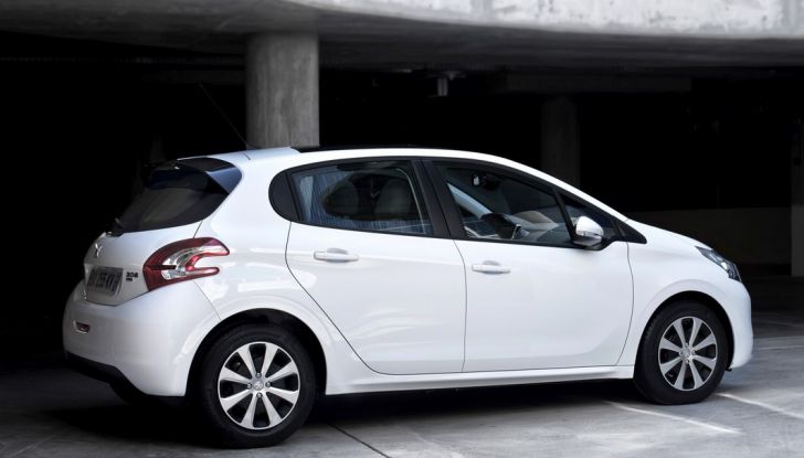 Auto per neopatentati: Patente B, cosa posso guidare? - Foto 20 di 23