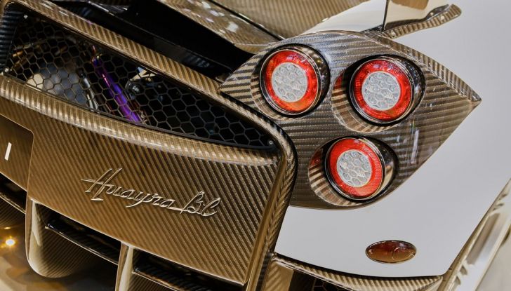Pagani Huayra BC, edizione limitata a 20 pezzi da 750 CV - Foto 4 di 21