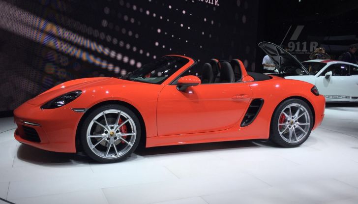 Nuova Porsche 718 Boxter live Ginevra 2016